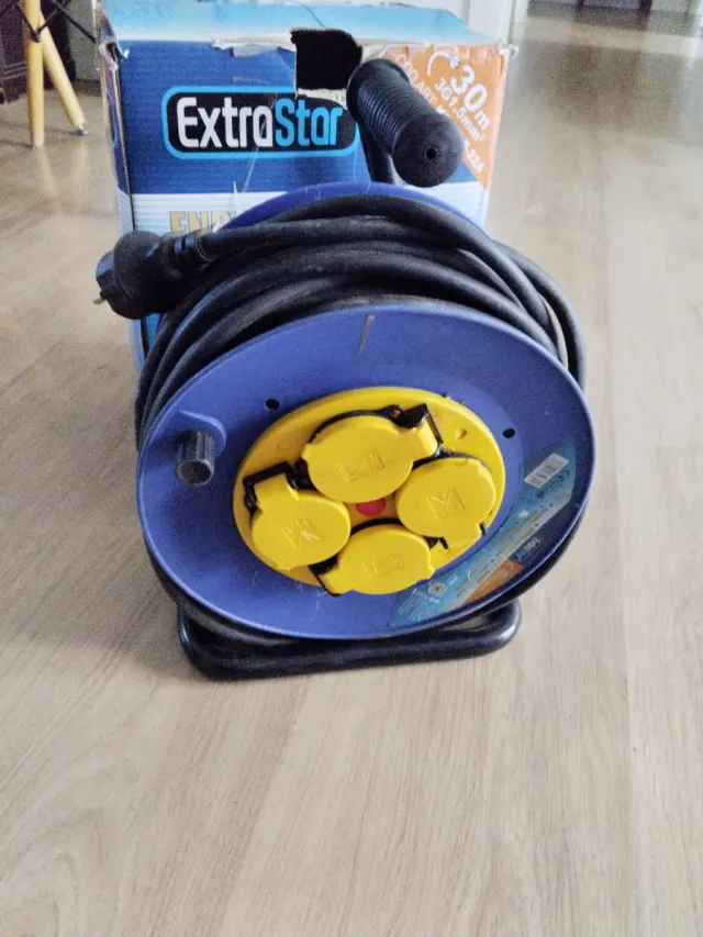 Enrollacable Eléctrico 30m ExtraStar