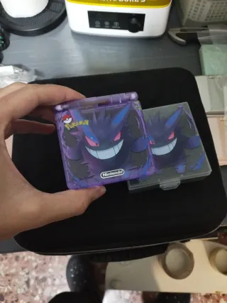 GBA SP Edición Especial Gengar (no incluye juego)