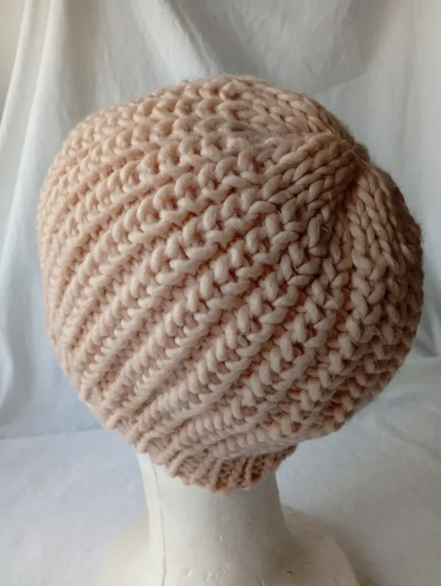 Gorro de lana beige elástico talla única