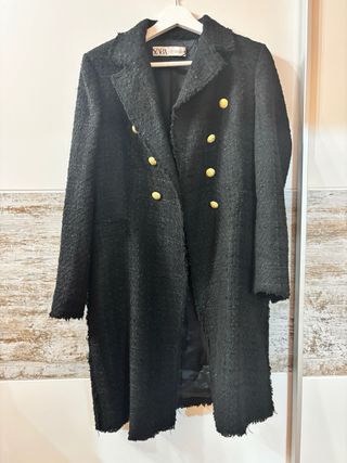 Zara Chaqueta Tweed Negra Botones Dorados