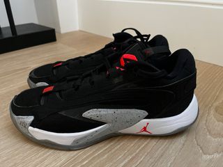 Jordan Luka 2 Zapatillas Baloncesto Negras Rojas
