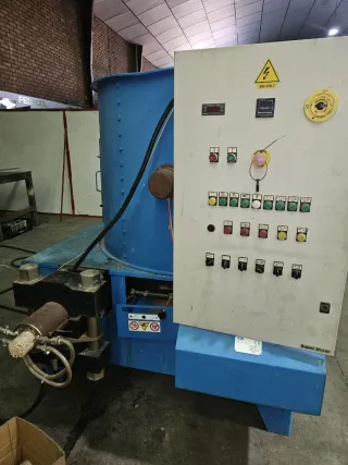 MAQUINARIA CARPINTERIA