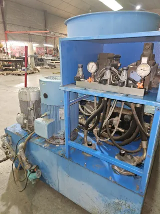 MAQUINARIA CARPINTERIA