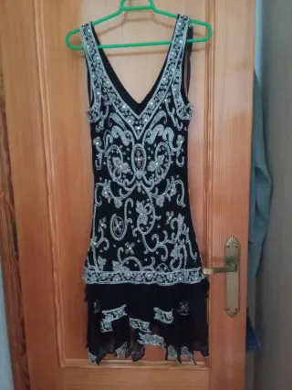 Vestido fiesta negro lentejuelas plata