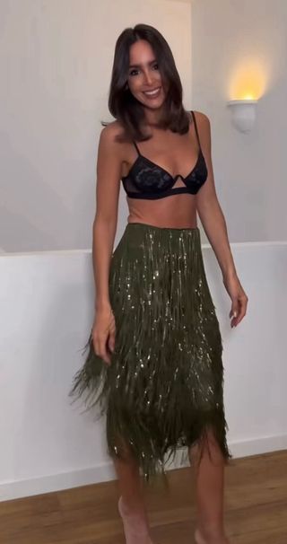 Falda Zara flecos lentejuelas Talla  XL