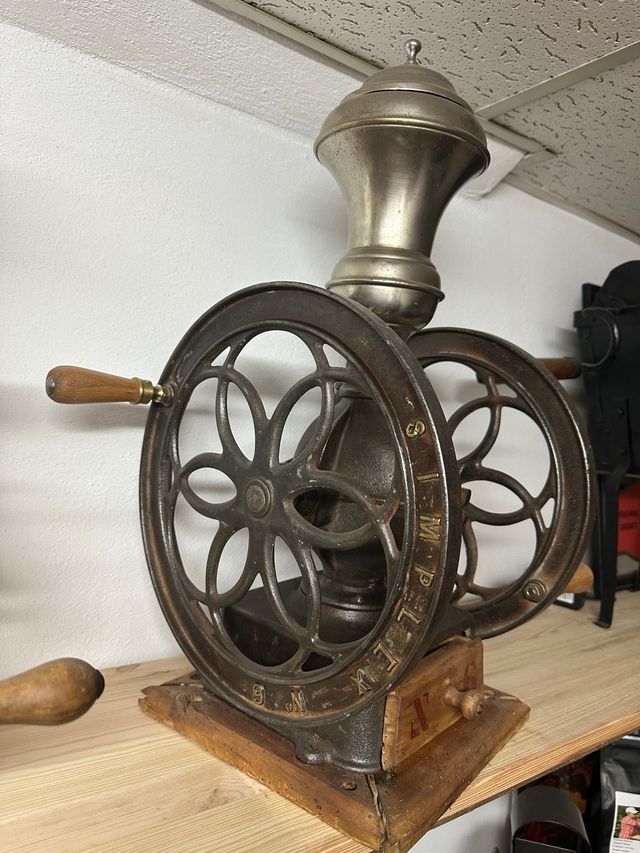 2 Molinillos de Café Antiguos Simplex