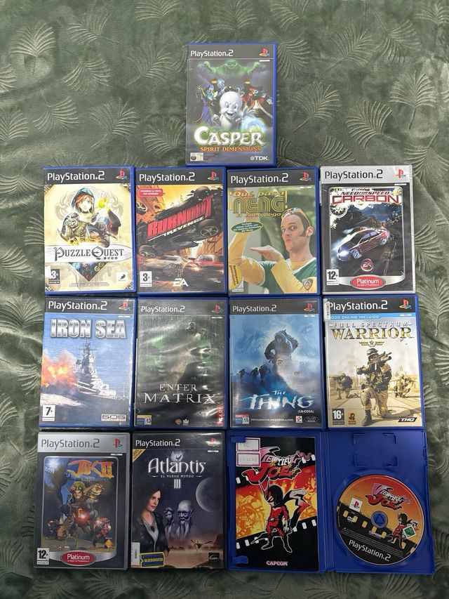 Consola PS2 Slim Plateada + 14 Juegos + 2 mandos.