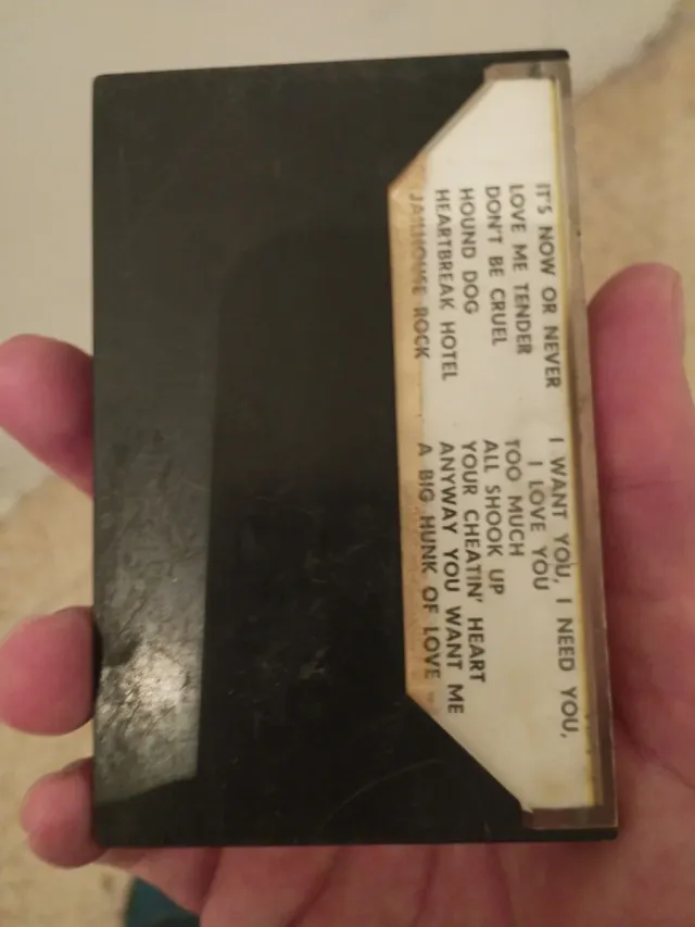 Cassette Homenaje a Elvis Presley por Vince Eager