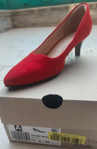 Décolleté Clarks ROSSO Pelle Scamosciata Tg 38