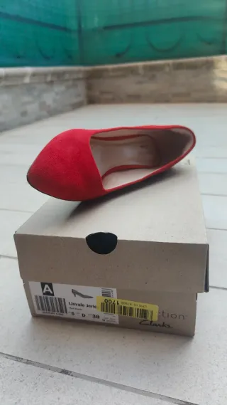 Décolleté Clarks ROSSO Pelle Scamosciata Tg 38