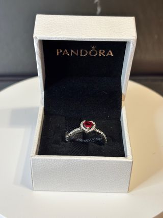 Anillo Pandora Corazón Rojo y Plata