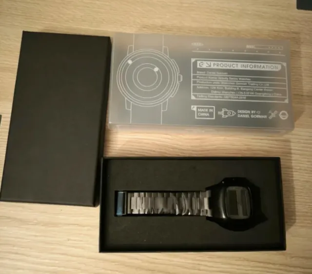 Reloj Digital retro nuevo+ otro de regalo