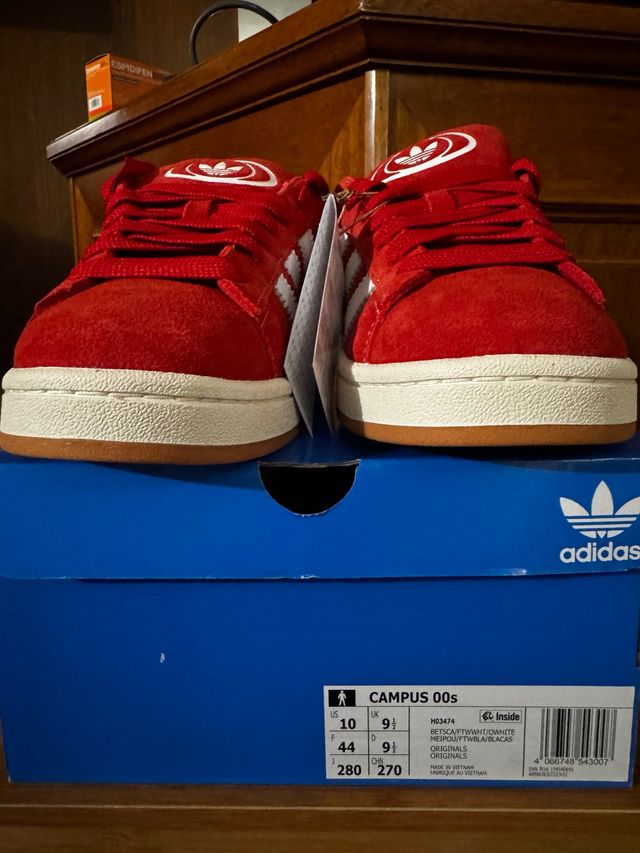 Adidas Campus 00s Rojo Talla 44 (UK 9.5)