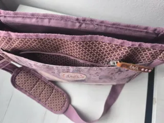 Maletín Anekke dibujo de niña y cometa