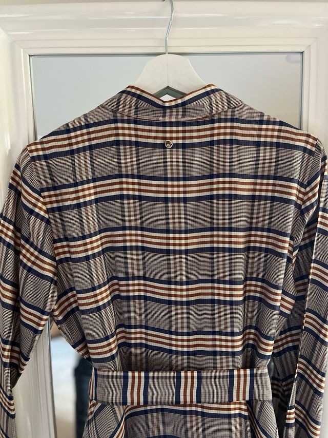 Vestido Pedro del Hierro xadrez castanho e cinza