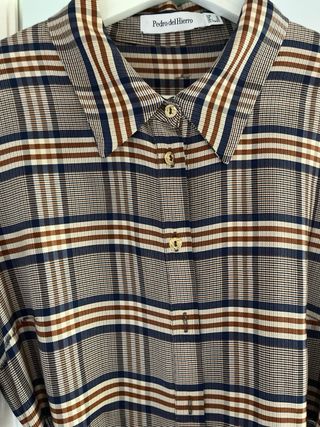 Vestido Pedro del Hierro xadrez castanho e cinza