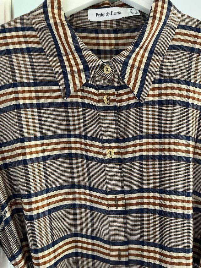 Vestido Pedro del Hierro xadrez castanho e cinza