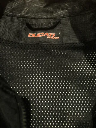 Chaqueta Ducati V4 Race Day