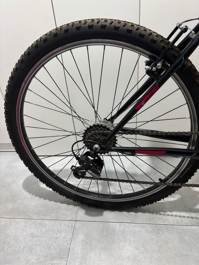 Bicicleta de Montaña Negra