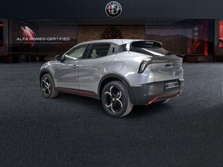Alfa Romeo Junior Ibrida 100kW (136CV)