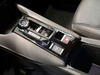 Alfa Romeo Junior Ibrida 100kW (136CV)