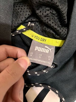 Sudadera Puma Negra con Diseño