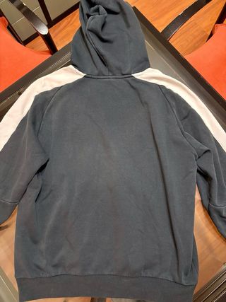 Sudadera Puma Negra con Diseño