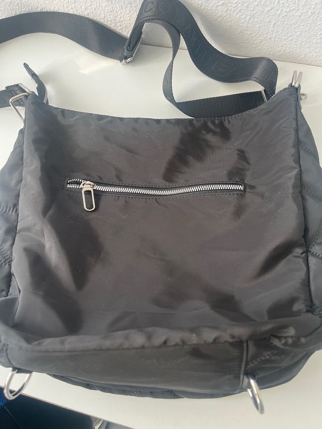 Bolso PMZ negro acolchado