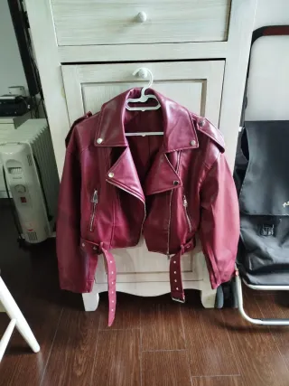 Chaqueta cuero estilo motero