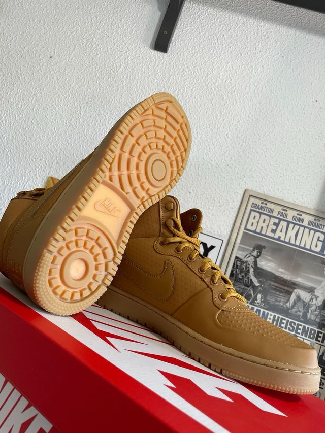 Nike Court Borough Mid Winter Beige/Marrón