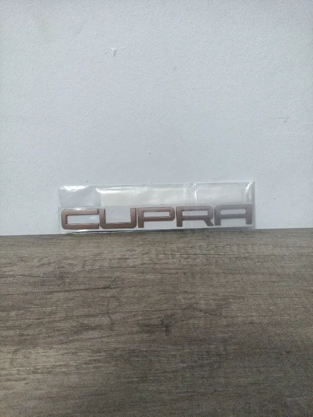 Letras CUPRA Bronce Coche