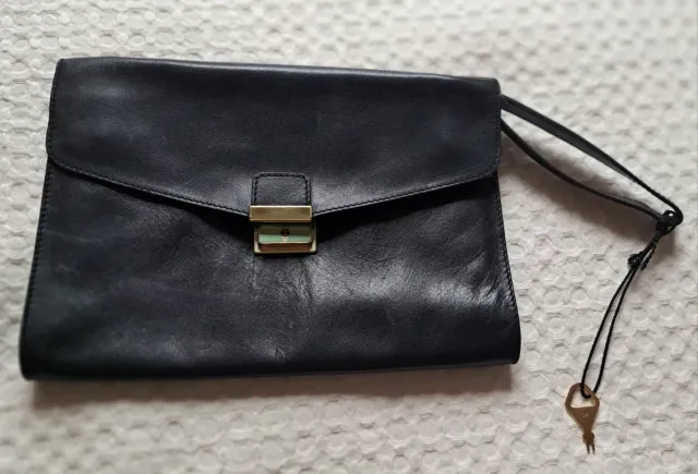 Cartera Loewe Negra y Dorada
