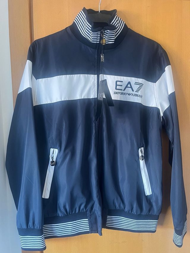 Chaqueta Emporio Armani Azul y Blanca