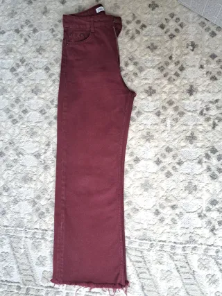 Pantalón Zara granate