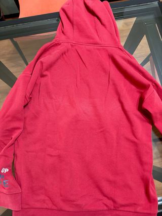 Sudadera Roja Kiabi Talla M