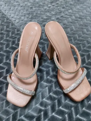 Tacones Tulipano Fiesta Brillantes color carne