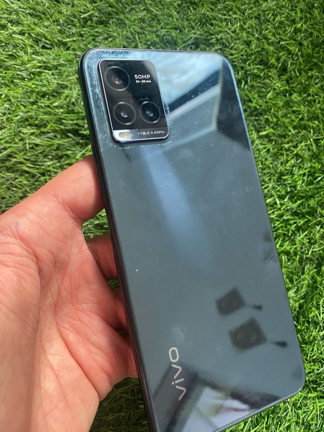 Vivo Y33s Negro/Gris