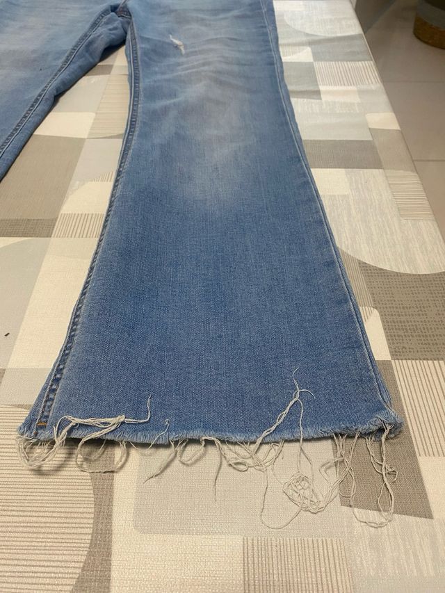 Pantalón D78 Stradivarius T-42 Desgastado