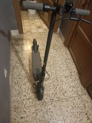 Patín Eléctrico Xiaomi Essential