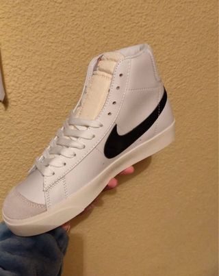 Nike Blazer Mid 77 T40.5