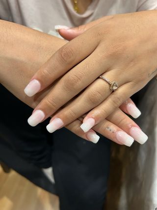 manicura a domicilio