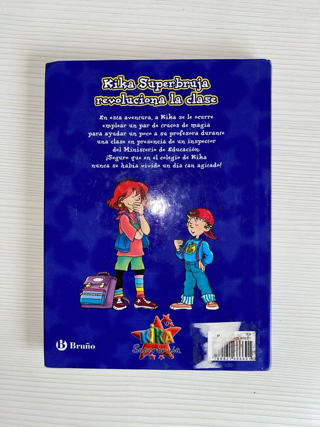 Libro Kika Superbruja: Revoluciona la clase