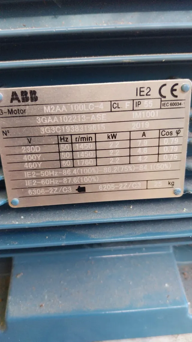 Motor ABB M2AA 100LC-4 Trifásico