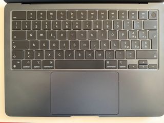 MacBook Air 13 M3 (2024) - Come Nuovo