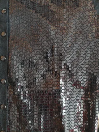 Chaqueta de punto con lentejuelas