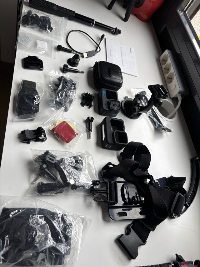 GoPro Hero 10 Black + Accesorios