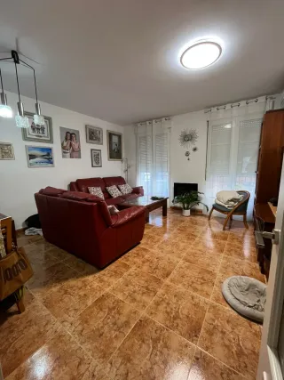 Piso bajo céntrico 3 dorm, 2 baños, terraza 40m