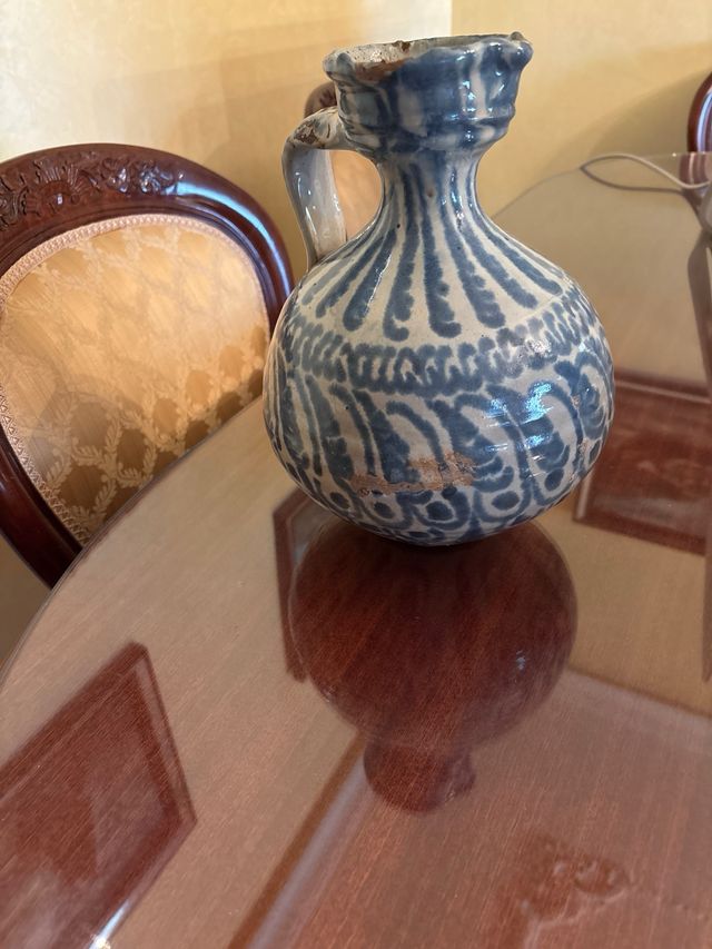 Jarrón antiguo azul y blanco