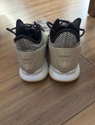 Zapatillas Nike LeBron Witness IV Talla 47