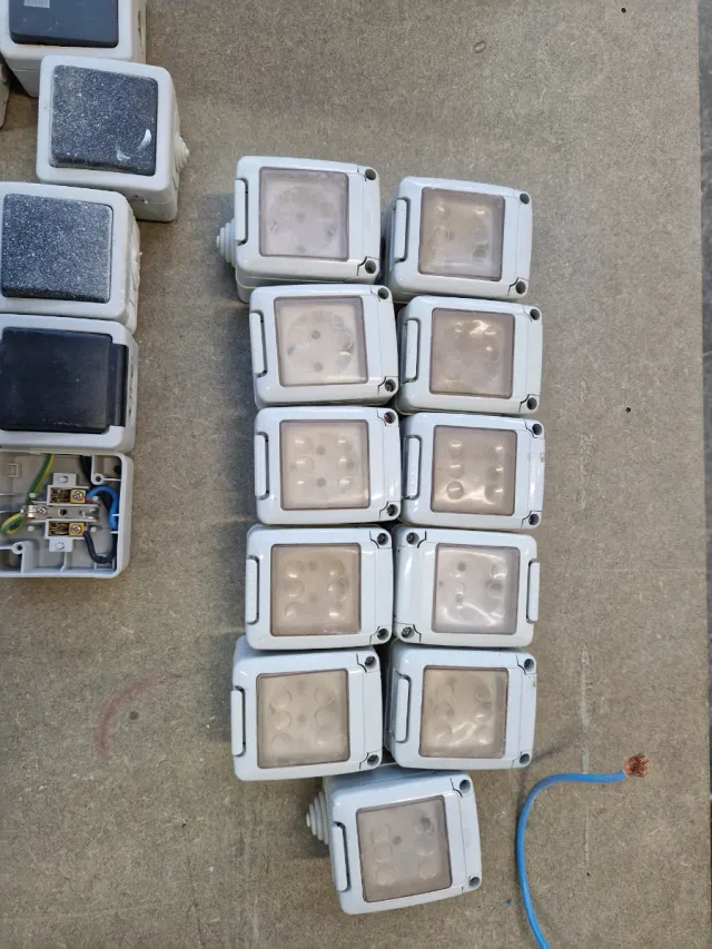 Material Eléctrico Varios